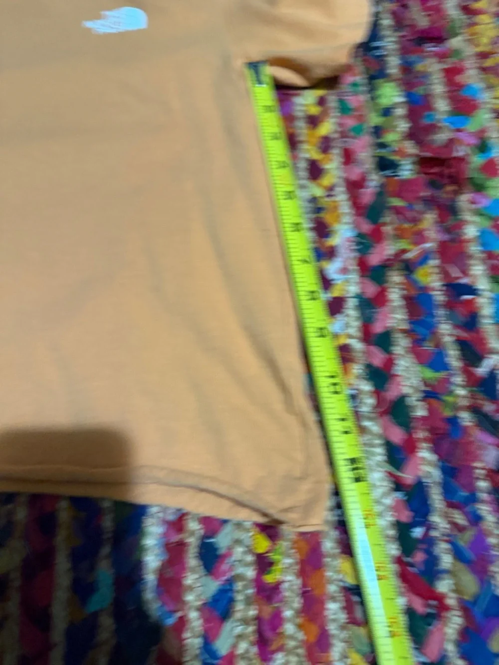 The North Face crop top Short Sleeve Logo Tee - Picture 4 of 5